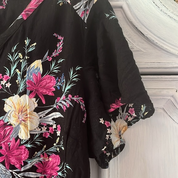 Torrid Black and Purple Floral Button-down Babydoll Top With Side Drawstring 1X - Picture 5 of 9